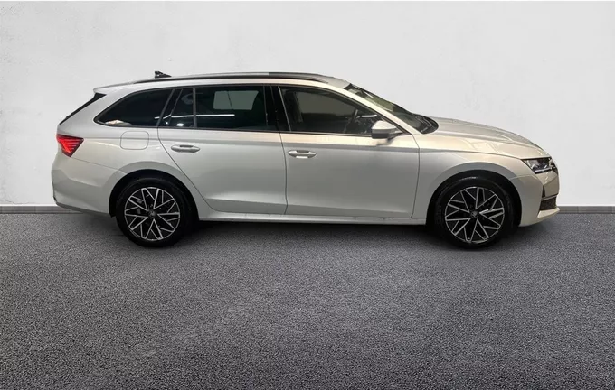 SKODA OCTAVIA Combi 1.5 TSI Hybrid 150 ch ACT DSG7 Selection extérieur côté droit 2128275