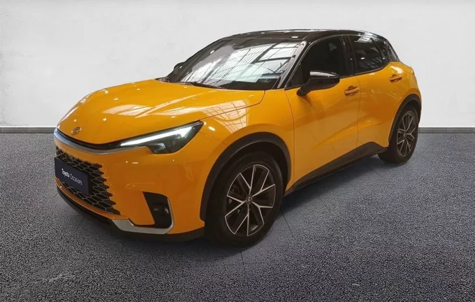 LEXUS LBX 4WD Cool extérieur trois quart avant gauche 1103661