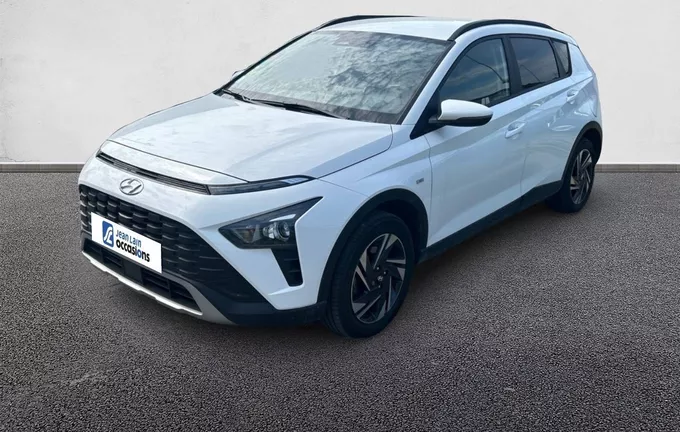 HYUNDAI BAYON 1.0 T-GDi 100 Hybrid 48V Intuitive extérieur trois quart avant gauche 13808