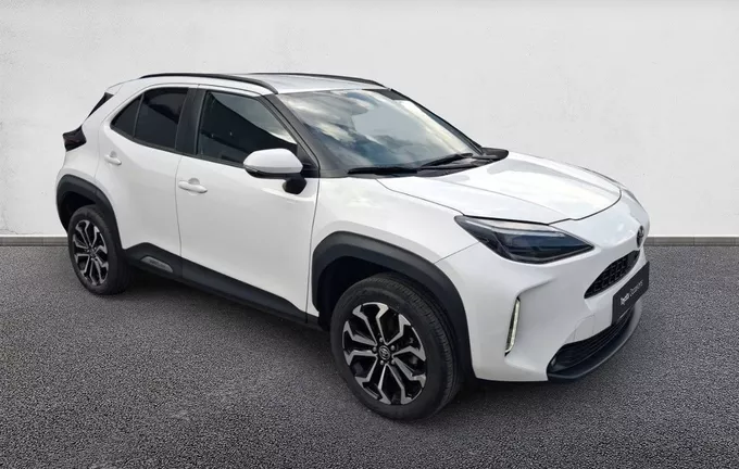 TOYOTA YARIS CROSS Hybride 116h AWD-i Design extérieur trois quart avant droit 1103735