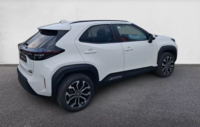 TOYOTA YARIS CROSS Hybride 116h AWD-i Design extérieur trois quart arrière droit 1103735