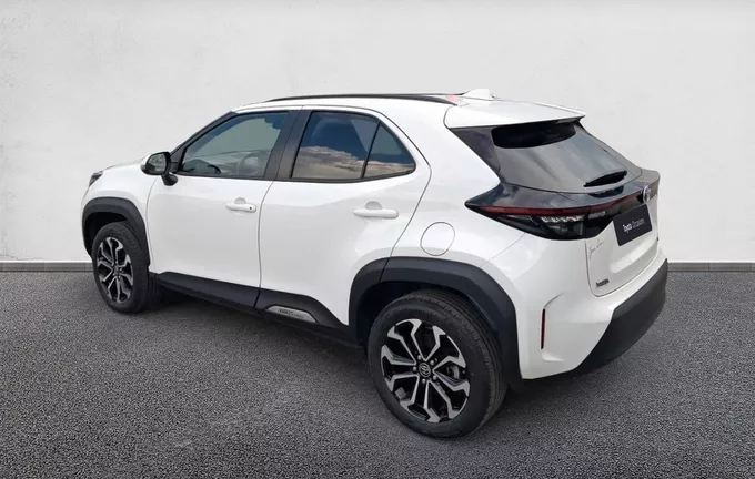 TOYOTA YARIS CROSS Hybride 116h AWD-i Design extérieur trois quart arrière gauche 1103735