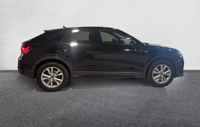 AUDI Q3 Sportback 35 TDI 150 ch S tronic 7 S line plus extérieur côté droit 2130382