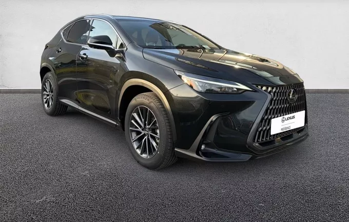 LEXUS NX 450h+ 4WD Hybride Rechargeable Luxe extérieur trois quart avant droit 107994