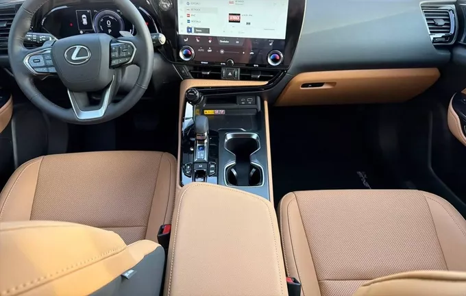 LEXUS NX 450h+ 4WD Hybride Rechargeable Luxe photo 18 107994