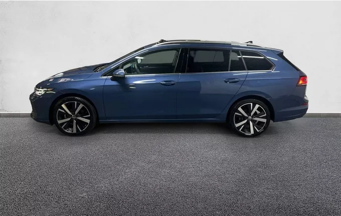 VOLKSWAGEN GOLF SW 1.5 eTSI EVO2 150 DSG7 Style extérieur trois quart arrière gauche 2126463