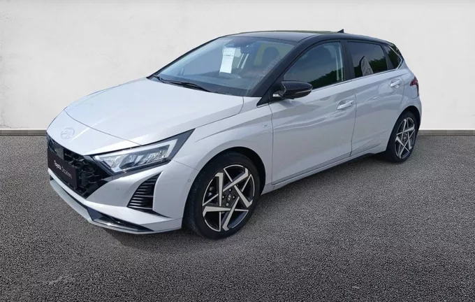HYUNDAI I20 1.0 T-GDi 100 DCT-7 Hybrid 48V Executive extérieur trois quart avant gauche 14005