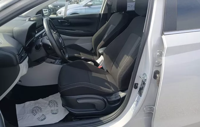 HYUNDAI I20 1.0 T-GDi 100 DCT-7 Hybrid 48V Executive photo 18 14005