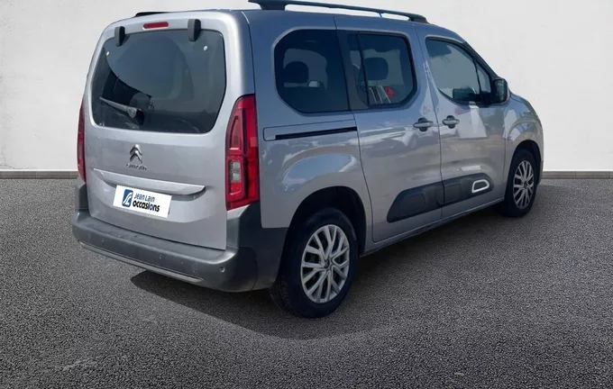 CITROEN BERLINGO Taille M PureTech 130 S&S EAT8 Shine extérieur trois quart arrière droit 106269