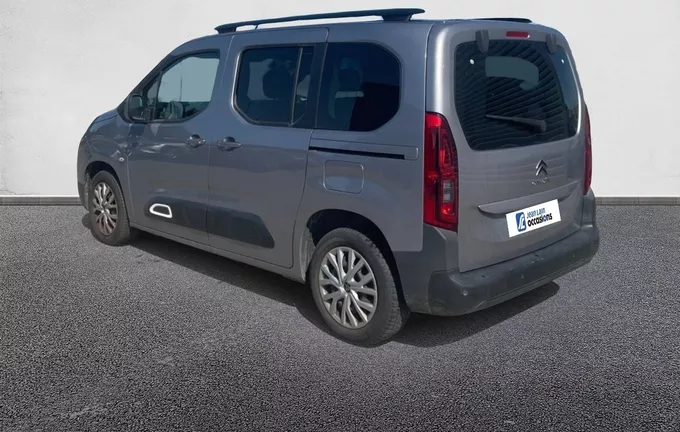 CITROEN BERLINGO Taille M PureTech 130 S&S EAT8 Shine extérieur trois quart arrière gauche 106269