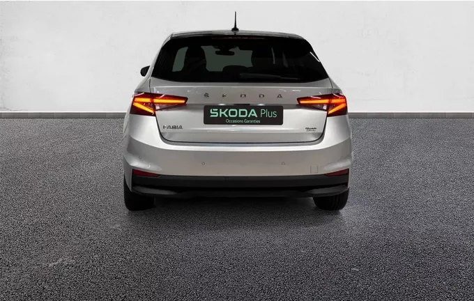 SKODA FABIA 1.0 TSI 95 ch BVM5 Style extérieur arrière 2129225