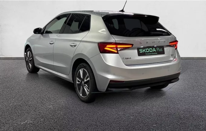 SKODA FABIA 1.0 TSI 95 ch BVM5 Style extérieur trois quart arrière gauche 2129225
