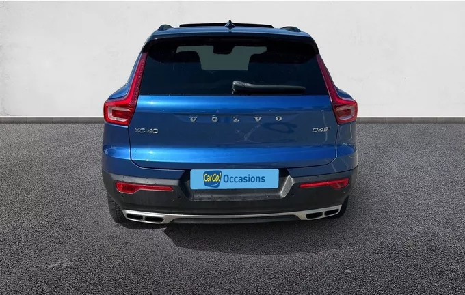 VOLVO XC40 D4 AWD AdBlue 190 ch Geartronic 8 R-Design extérieur côté gauche 213095