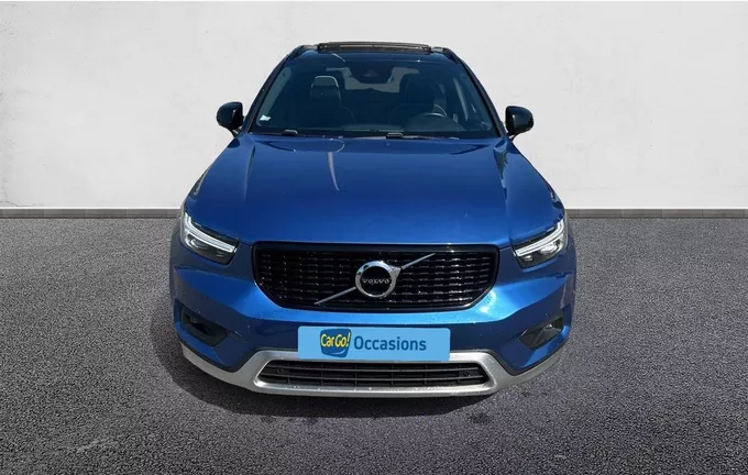 VOLVO XC40 D4 AWD AdBlue 190 ch Geartronic 8 R-Design photo 9 213095