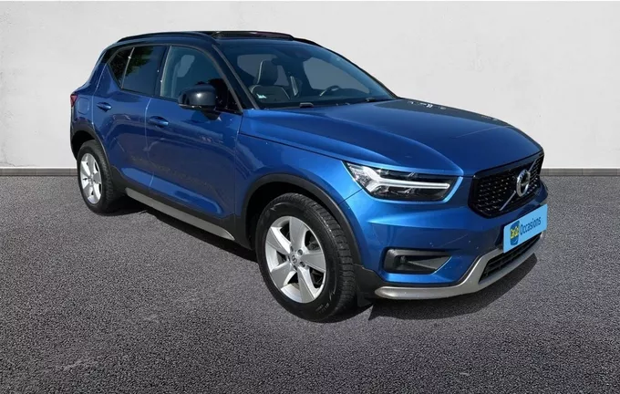 VOLVO XC40 D4 AWD AdBlue 190 ch Geartronic 8 R-Design photo 10 213095