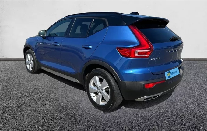VOLVO XC40 D4 AWD AdBlue 190 ch Geartronic 8 R-Design photo 11 213095