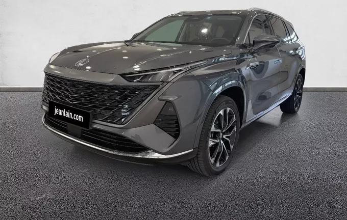 MG MGS9 PHEV Premium extérieur trois quart avant gauche 7991