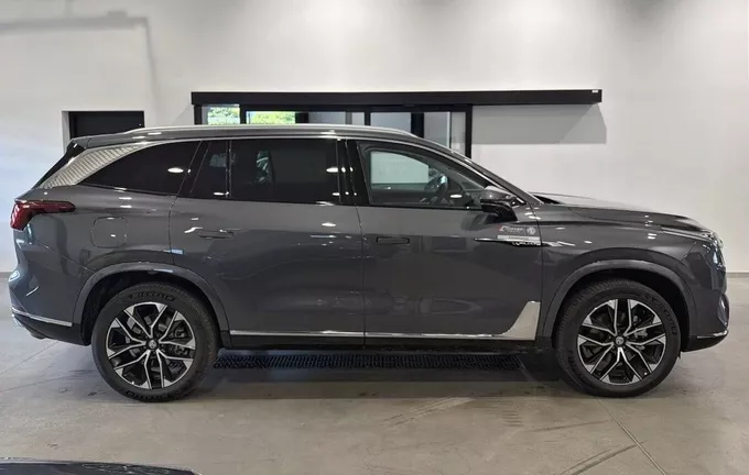 MG MGS9 PHEV Premium photo 24 7991