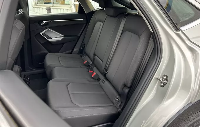 AUDI Q3 Sportback 35 TDI 150 ch S tronic 7 Business line extérieur arrière 213470