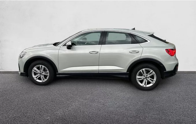 AUDI Q3 Sportback 35 TDI 150 ch S tronic 7 Business line extérieur trois quart arrière gauche 213470