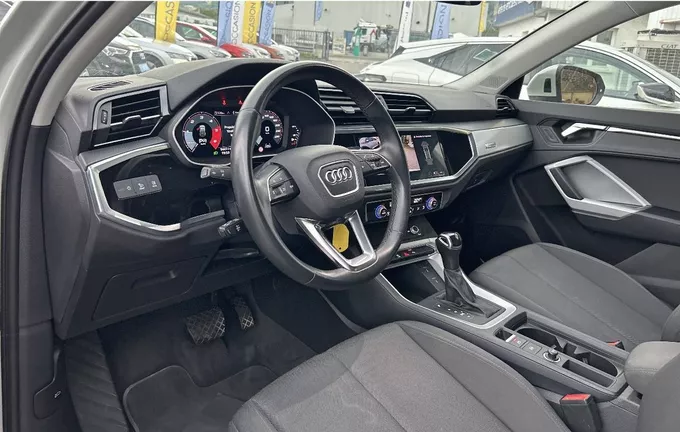 AUDI Q3 Sportback 35 TDI 150 ch S tronic 7 Business line photo 13 213470