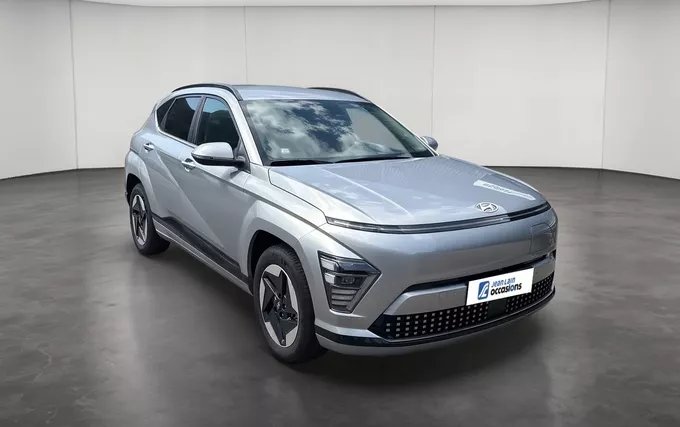 HYUNDAI KONA Electrique 65 kWh - 217 ch Creative extérieur trois quart avant droit 14030
