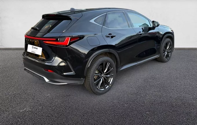LEXUS NX 450h+ 4WD Hybride Rechargeable F SPORT Executive extérieur trois quart arrière droit 1102730