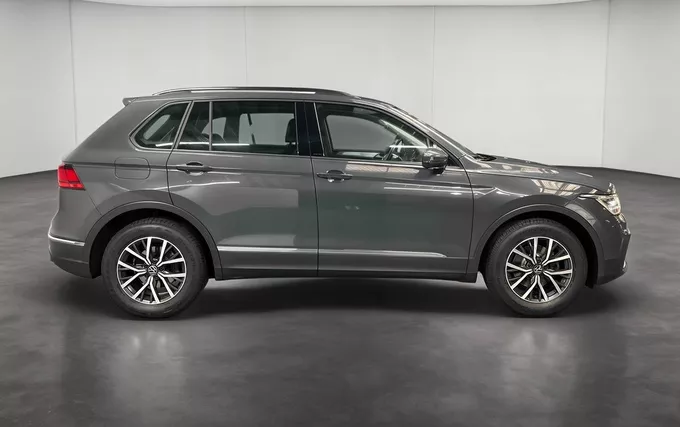 VOLKSWAGEN TIGUAN 1.5 TSI 130ch BVM6 extérieur côté droit 2133013