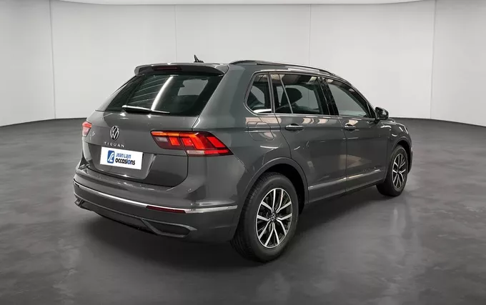 VOLKSWAGEN TIGUAN 1.5 TSI 130ch BVM6 extérieur trois quart arrière droit 2133013