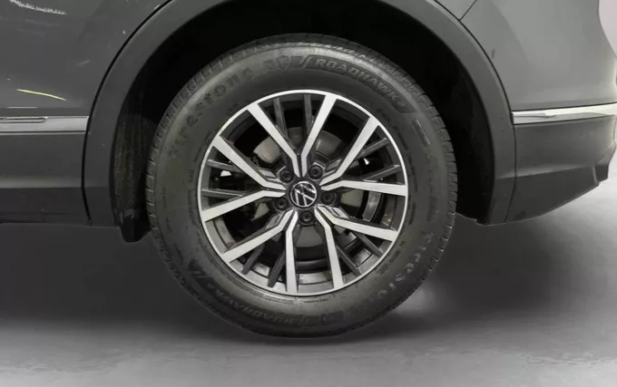 VOLKSWAGEN TIGUAN 1.5 TSI 130ch BVM6 photo 9 2133013