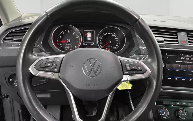 VOLKSWAGEN TIGUAN 1.5 TSI 130ch BVM6 photo 12 2133013