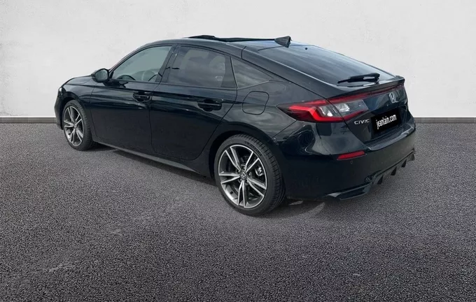HONDA CIVIC e:HEV 2.0 i-MMD Advance extérieur trois quart arrière gauche 6248280