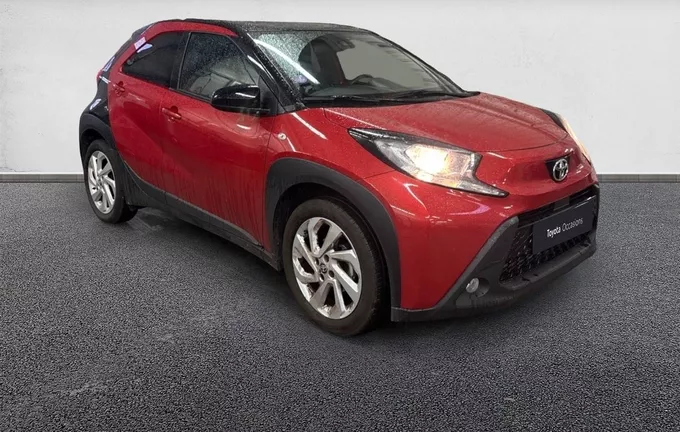 TOYOTA AYGO X 1.0 VVT-i 72 Design extérieur trois quart avant droit 1102817