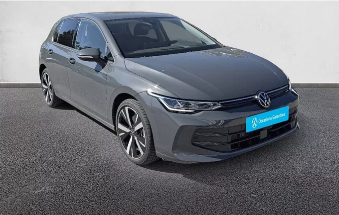 VOLKSWAGEN GOLF 1.5 eHybrid 204 DSG6 VW Edition photo 10 2126782
