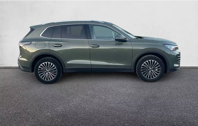 VOLKSWAGEN TIGUAN 1.5 eHybrid 272ch DSG6 Elegance extérieur côté droit 560151