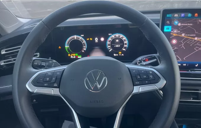 VOLKSWAGEN TIGUAN 1.5 eHybrid 272ch DSG6 Elegance photo 20 560151