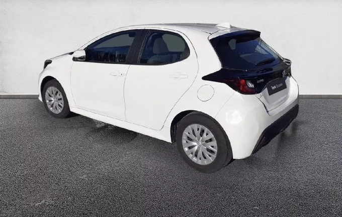 TOYOTA YARIS Hybride 116h Dynamic extérieur trois quart arrière gauche 1102615