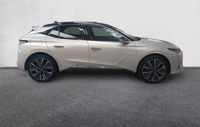 DS DS4 DS 4 Hybride E-Tense 225 EAT8 Rivoli extérieur côté droit 945973