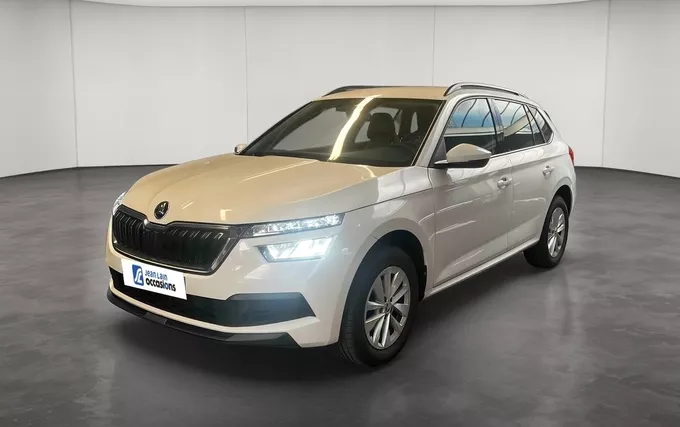 SKODA KAMIQ 1.0 TSI 95 ch BVM5 Active extérieur trois quart avant gauche 2133043