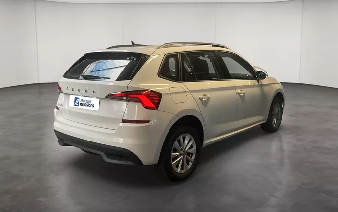 SKODA KAMIQ 1.0 TSI 95 ch BVM5 Active extérieur trois quart arrière droit 2133043
