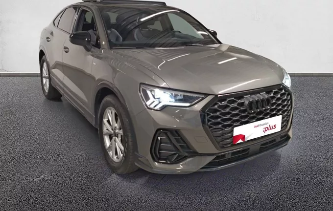 AUDI Q3 Sportback 35 TFSI 150 ch S tronic 7 S line plus extérieur trois quart avant droit 2131080