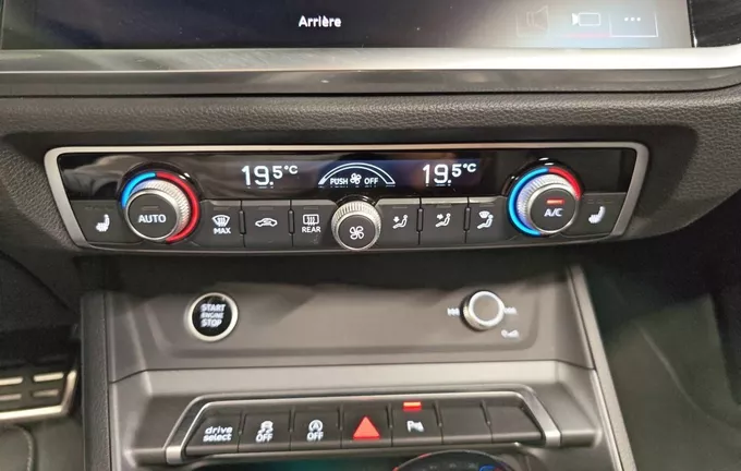 AUDI Q3 Sportback 35 TFSI 150 ch S tronic 7 S line plus photo 14 2131080