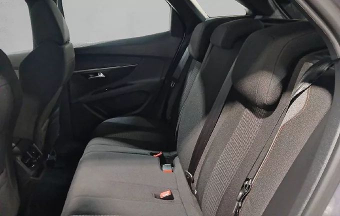 PEUGEOT 3008 BlueHDi 130ch S&S EAT8 Active Pack photo 12 2129583