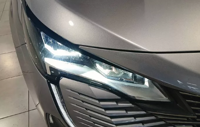PEUGEOT 3008 BlueHDi 130ch S&S EAT8 Active Pack photo 16 2129583
