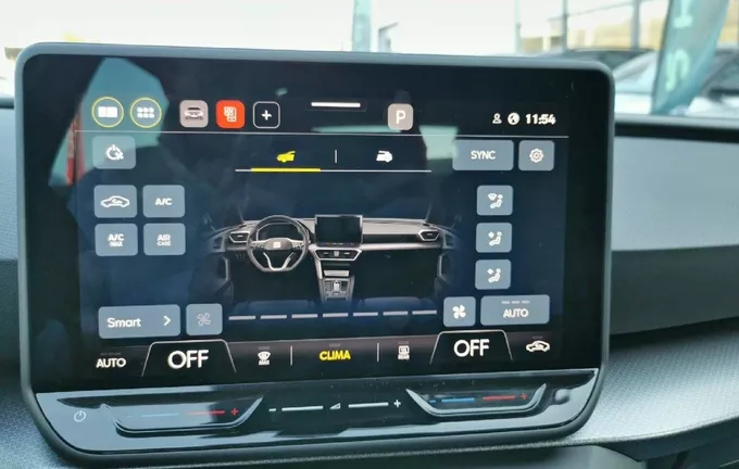 SEAT LEON 1.5 eTSI Hybrid 115 DSG7 Style photo 14 0421