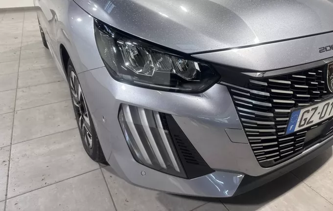 PEUGEOT 208 Hybrid 100 e-DCS6 Allure photo 16 944065
