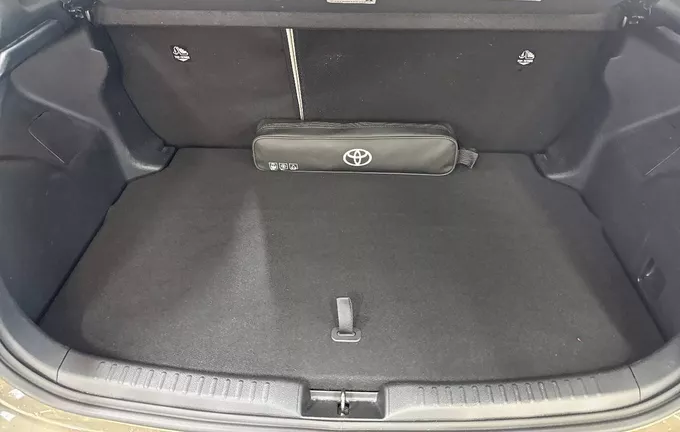 TOYOTA YARIS Hybride 116h Iconic photo 10 1103367