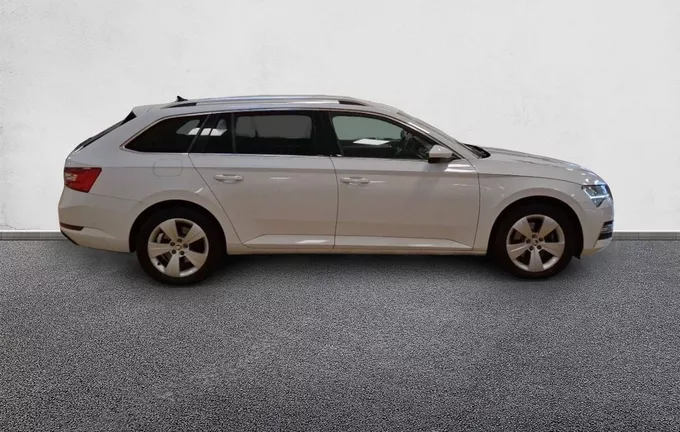 SKODA SUPERB Combi 1.4 TSI PHEV 218 ch DSG6 Business extérieur côté droit 212719