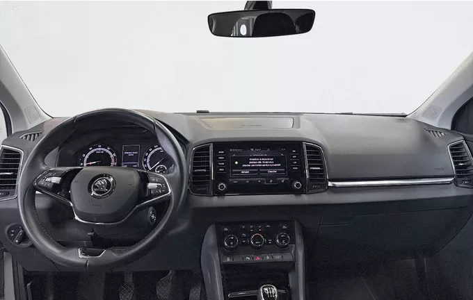 SKODA KAROQ 1.0 TSI 110 ch Clever extérieur trois quart avant droit 2128913