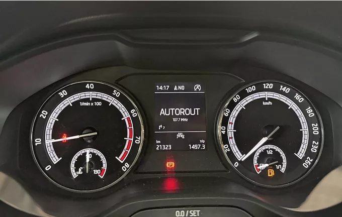 SKODA KAROQ 1.0 TSI 110 ch Clever photo 20 2128913